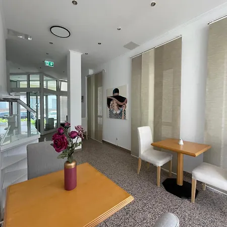Aparthotel Eurotel Am Main 3*