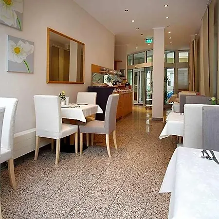 Aparthotel Eurotel Am Main 3*